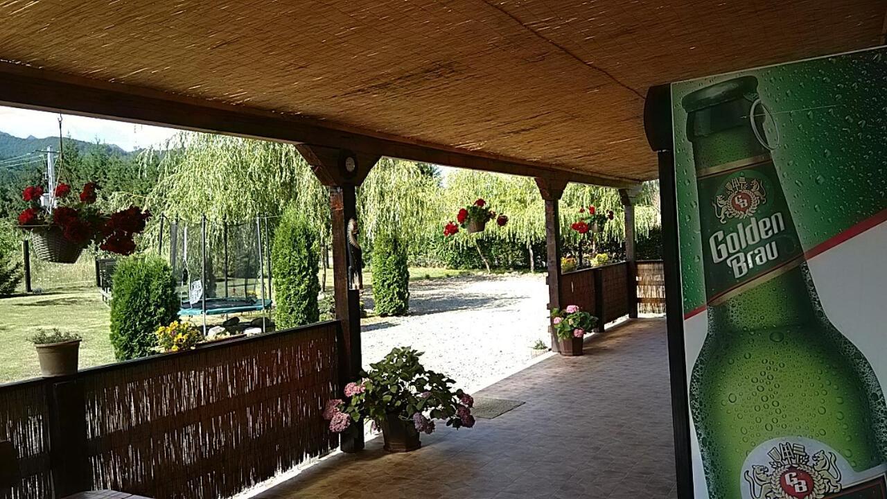Pensiunea Maya Sîmbăta de Sus Exteriér fotografie